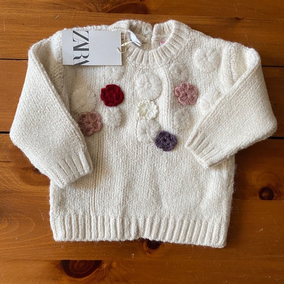 Zara Cozy Sweater - Picture 2 of 3